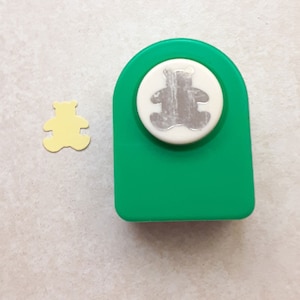 Piccolo perforatore di carta a forma di orsetto