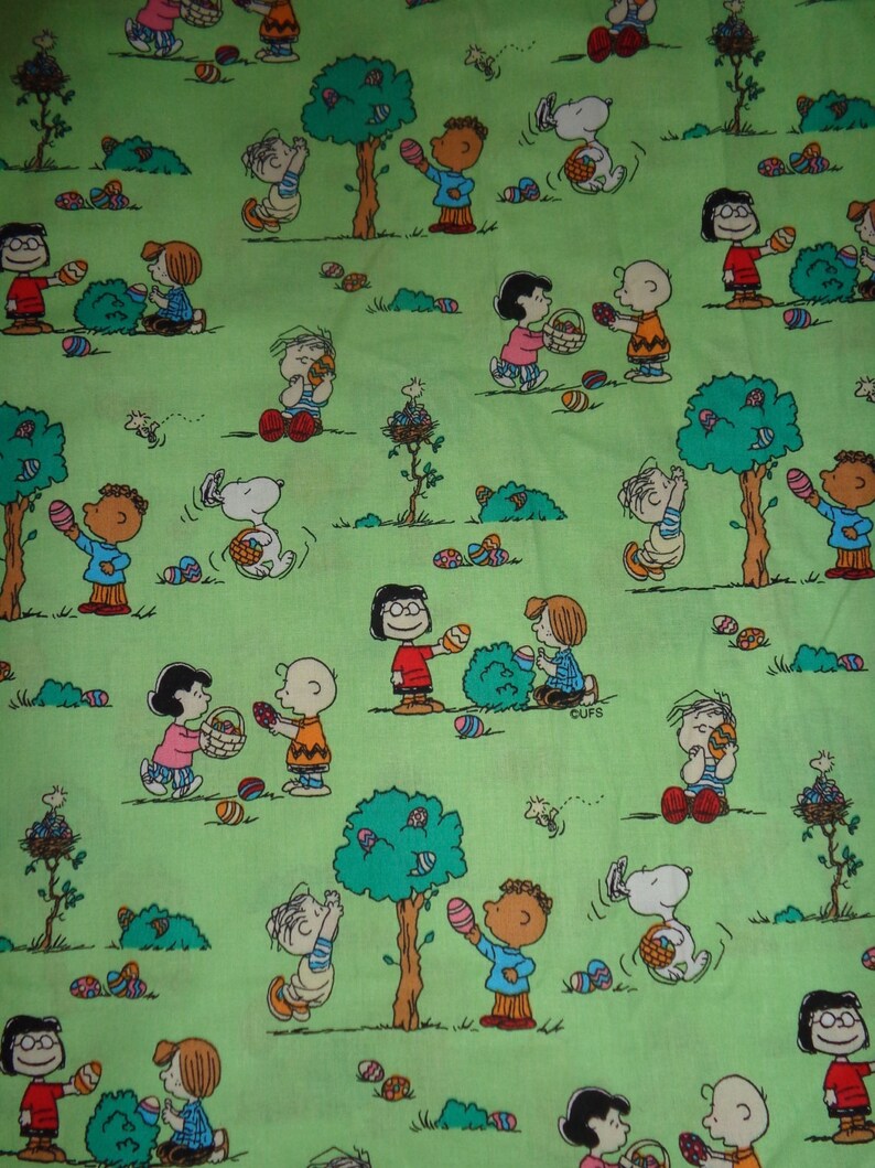Peanuts Gang/Snoopy Green Easter Egg Hunt Cotton Fabric by the Etsy