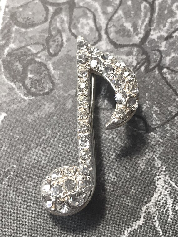 Musical note brooch best sale