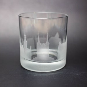 Verre à cocktail Gdansk Pologne Skyline - Personnalisation GRATUITE - Cadeau pour amateur de whisky - Souvenir de voyageur urbain - Carte Barware - Verre à roche