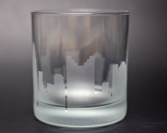 Columbus Ohio Skyline Custom Etched Old Fashioned Rocks Whiskey Cocktail Glass Barware Gift Personalized Engraved Cityscape Cup