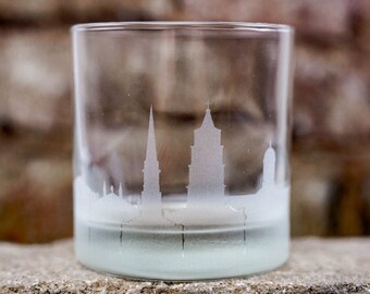 Charleston South Carolina Skyline Custom Etched Old Fashioned Rocks Whiskey Cocktail Glass Barware Gift Personalized Engraved Cityscape Cup