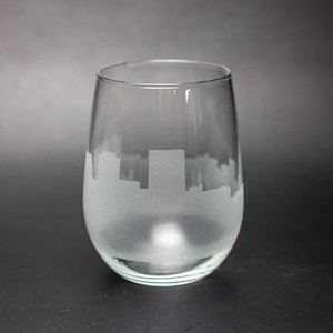 Dayton Ohio Skyline Wine Glass & Stemless Goblet -  FREE Personalization - Urban Traveler Souvenir - Etched City Landmark Map Keepsake