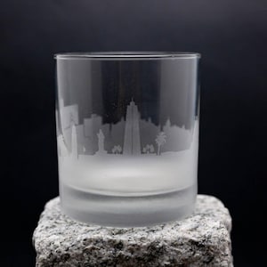 Verre à cocktail Skyline de La Havane Cuba - Personnalisation gratuite - Cadeau pour amateur de whisky - Souvenir de voyageur urbain - Accessoires de bar - Verre à roche
