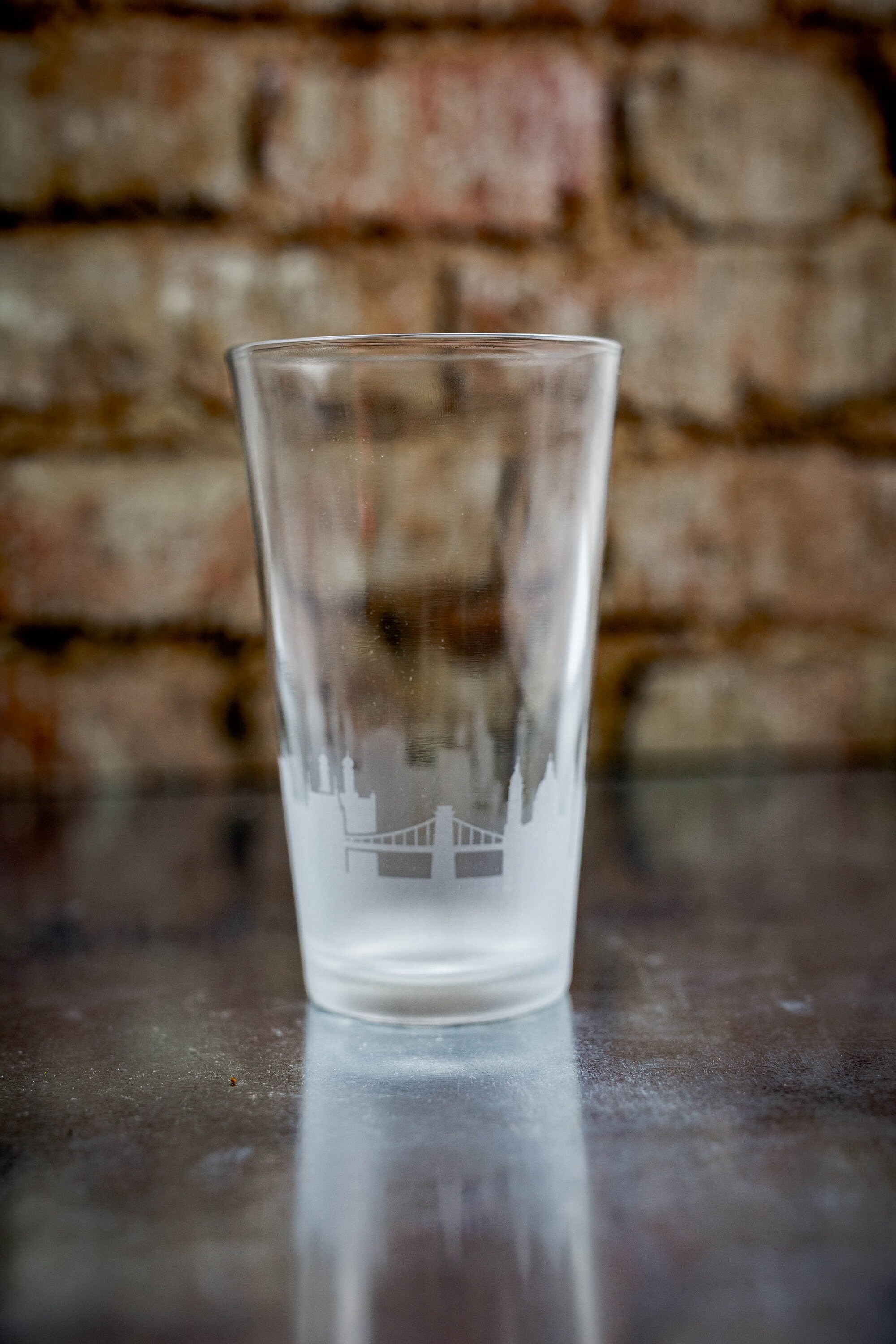 Budapest Skyline Pint Glass Budapest Beer Glass Etched Etsy Budapest Skyline Pint Glass Budapest Beer Glass Etched Etsy