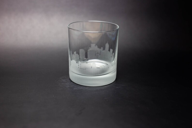 Dublin Ireland Skyline Custom Etched Old Fashioned Rocks Whiskey Cocktail Glass Barware Gift Personalized Engraved Cityscape Cup image 5