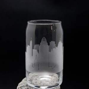 Cincinnati Ohio Skyline Glass Can - Ice Coffee Cup - Home Coffee Bar Essential - FREE Peronalization - Urban Landmark Map Souvenir
