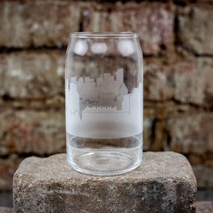 Lata de vidrio con el horizonte de Vancouver, Canadá - Taza para café helado - Esencial para cafetería en casa - Personalización GRATUITA - Mapa de referencia urbana de recuerdo