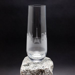 Paris Frankreich Skyline Stemless Champagner Flöte - KOSTENLOSE Personalisierung - Geätzte Wahrzeichen der Stadt - Benutzerdefinierte Barware Essentials