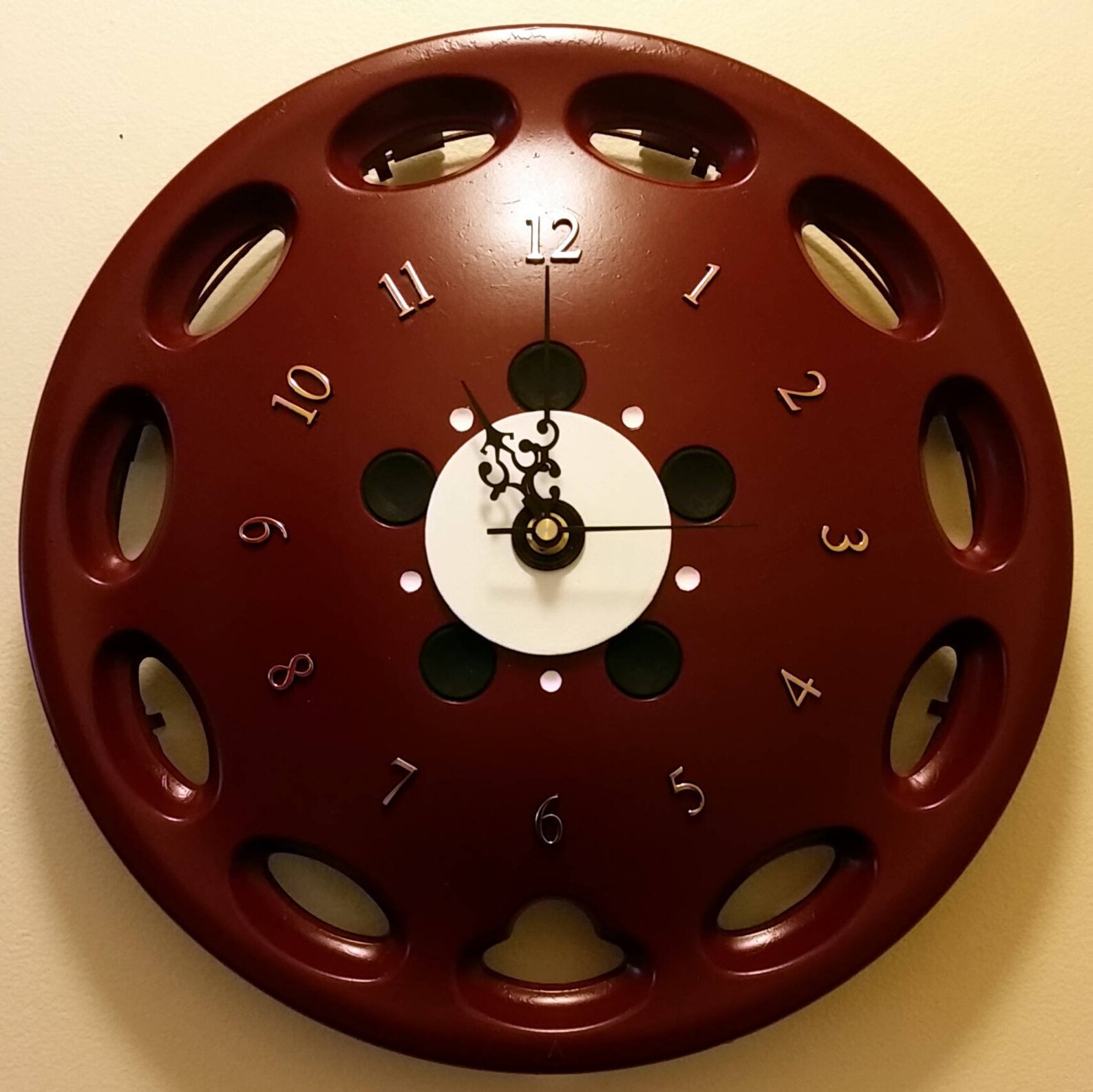 UpCycled Hubcap Clock 14 Diameter Finished With Numbers. Etsy