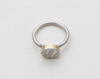 silver oval ring