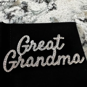 Elegante broche de diamantes de imitación para bisabuela: idea de regalo de joyería única