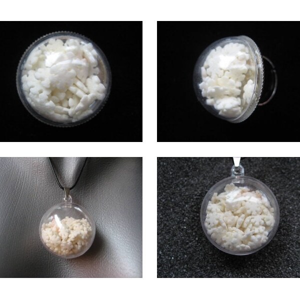 PROMOTION Bijoux bague collier boucles d'oreilles unisexes flocons de neige mobiles  sertie en résine dans une sphère en plexi diamètre 30mm