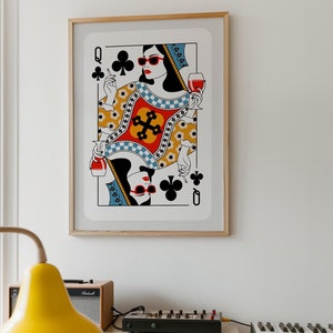Queen of Clubs Wall Art, Funky Retro Dopamine Dorm Room Poster, Maksymalistyczny wystrój, Bar Cart Poster