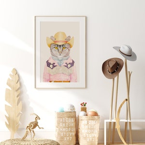 Impresión de arte de gato vaquero Decoración de pared pastel occidental del país, impresión occidental boho, decoración del hogar del suroeste, decoración moderna peculiar imagen 3
