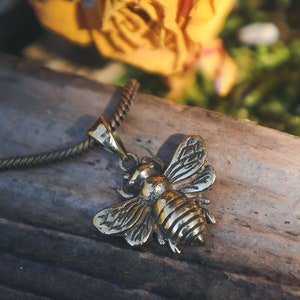 Honey Bee Pendant, Bee Charm, Best friend Gift, Gift for Her, Bumble Bee necklace, Bee Jewelry, Wellbeing Gift, Mindfulness gift, Good luck