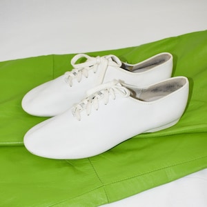 80s Capezio White Leather Lace up Jazz Shoes Oxfords Size 7.5
