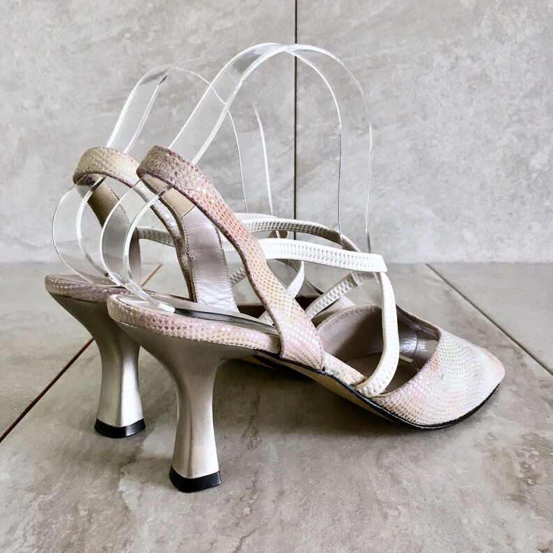 90/'s Cream Silver Iridescent Strappy Sandals Vintage Peeptoe Slingback Heel Size 8.5