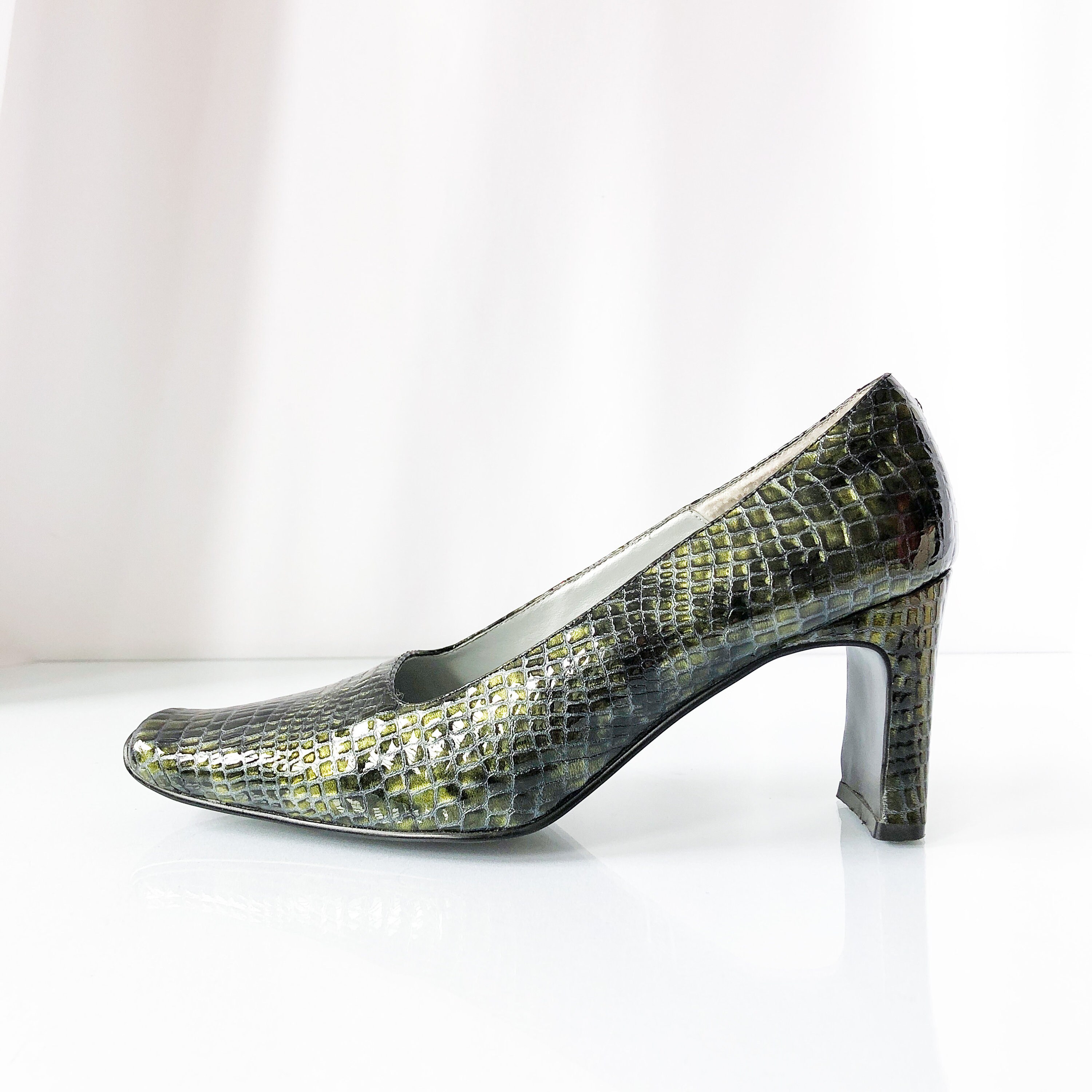 90's Green Snakeskin Patent Leather 