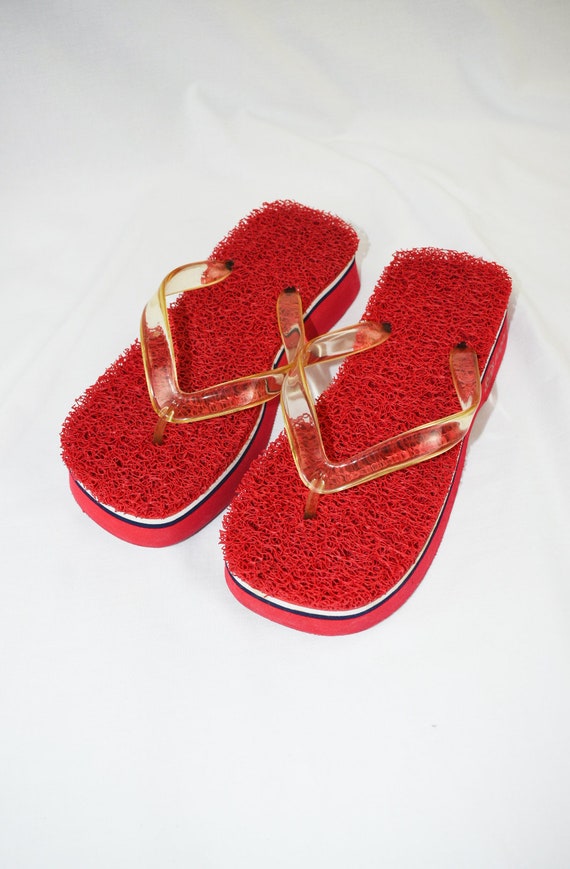 Y2K Red Platform Chunky Thong Sandals / Size 10 1… - image 2