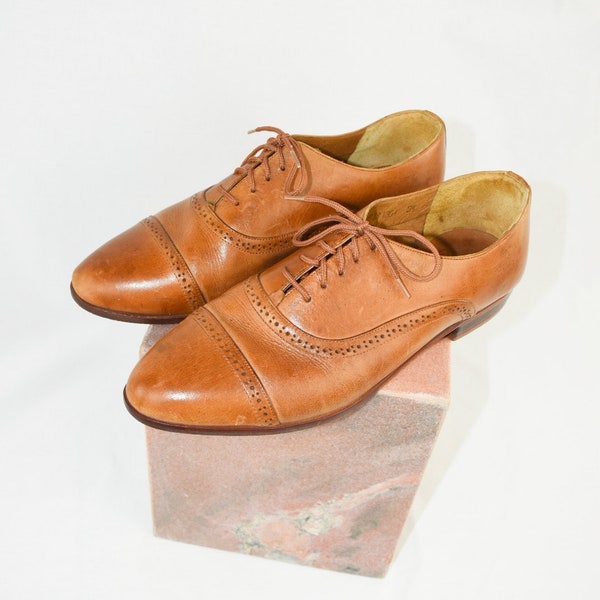 Vintage Men's Tan Leather Lace Up Oxfords / Men's 8.5, Women's 10