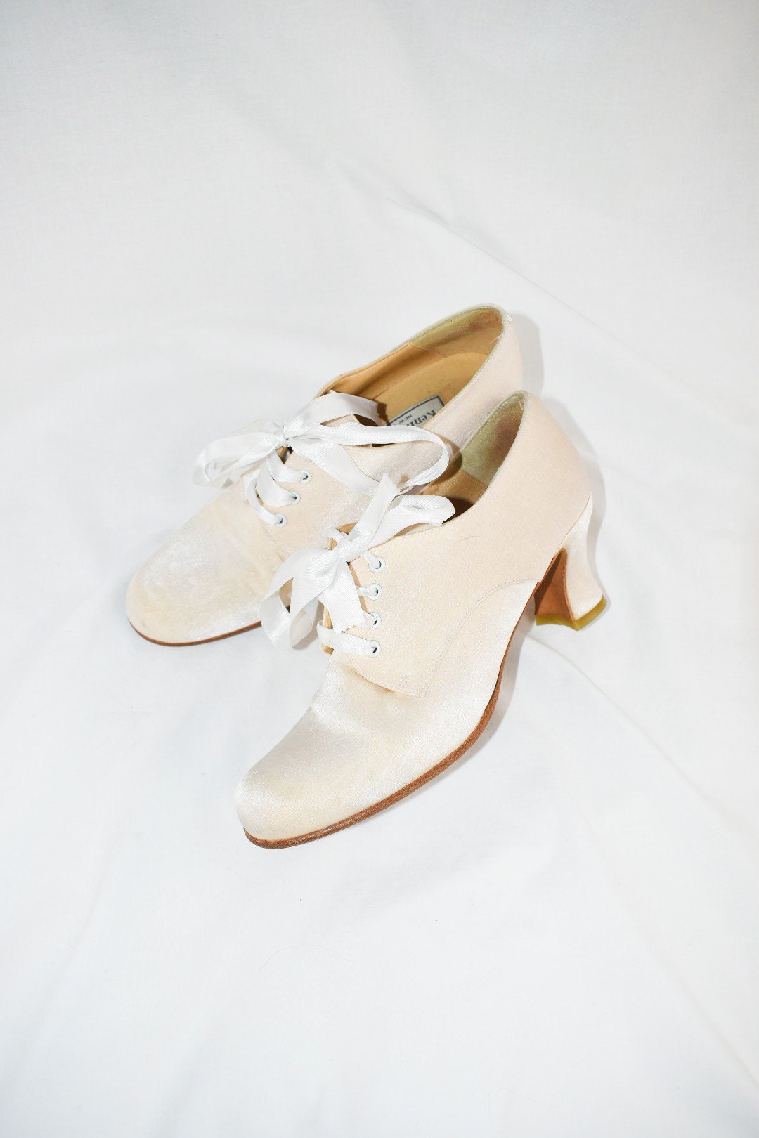 90's White Satin Ribbon Lace Ups / Oxfords / Size 7 7.5 Etsy