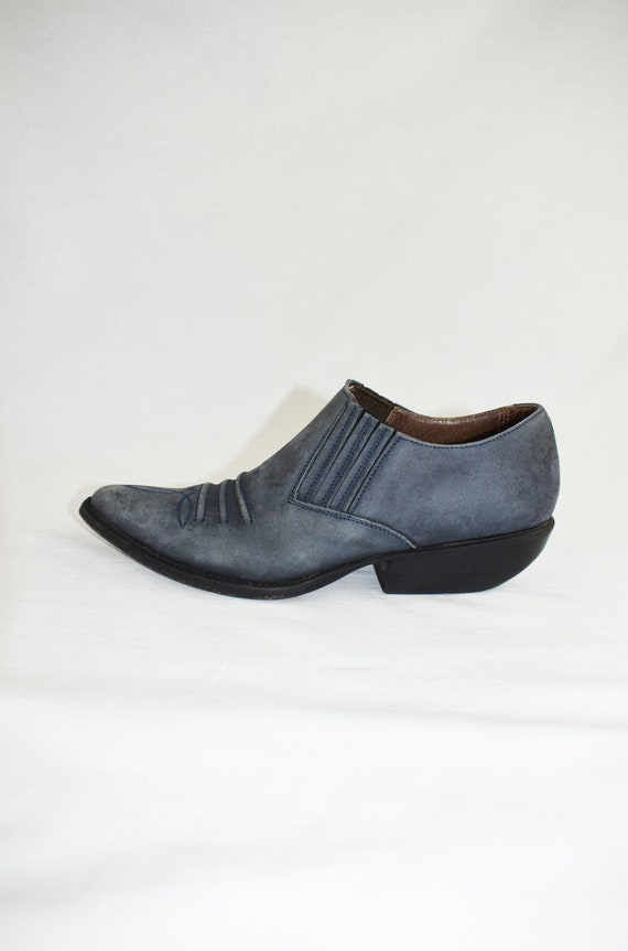 90's Guess Blue Suede Western Ankle Boots / Size 6