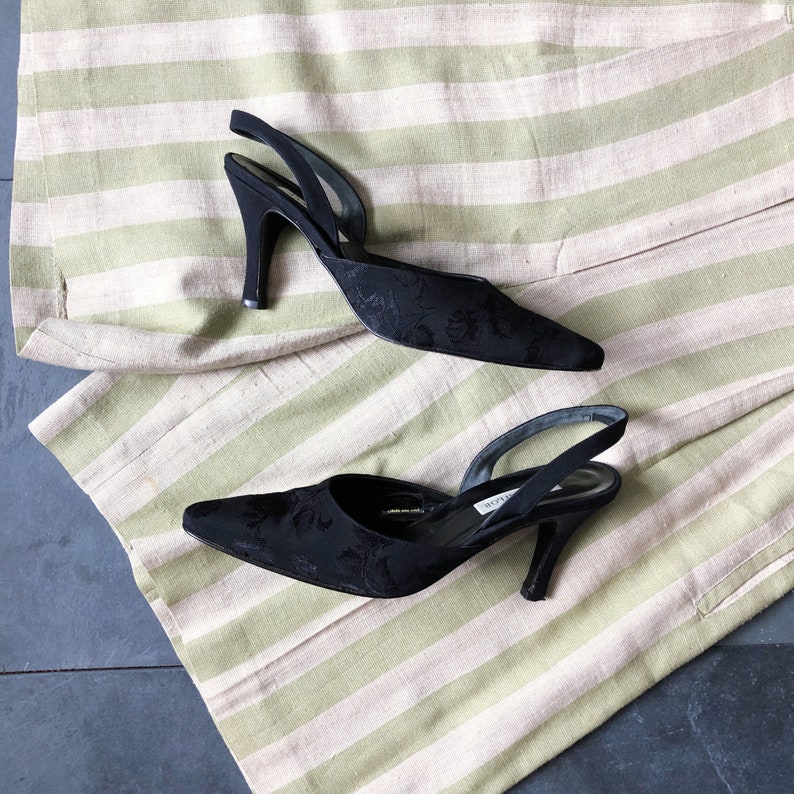 90/'s Black Floral Brocade Slingback Heels Size 7