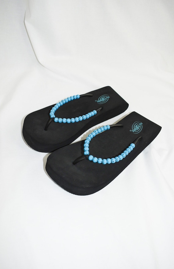 Y2K Blue Beaded Thong Platform Sandals / Size 9 - image 1