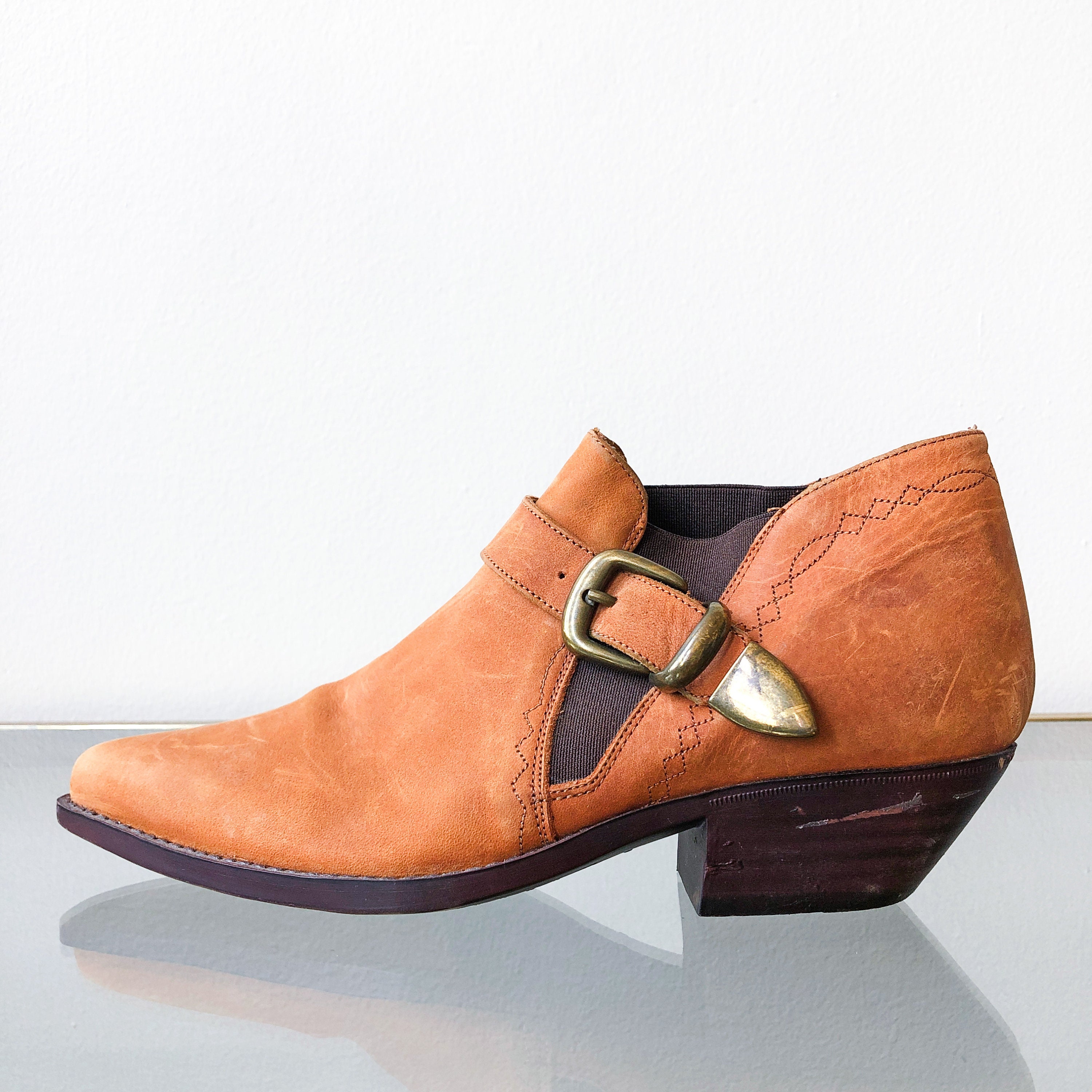 guess suede ankle boots