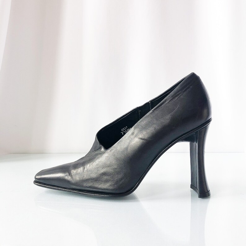 flared heel