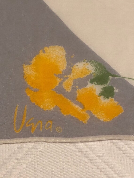Vera Neumann ~ Woman's Vintage Scarf