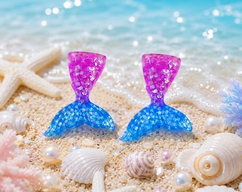 10 piezas de cabujones planos acrílicos con purpurina en forma de cola de sirena - Cabujones 3D de playa para joyería DIY y adornos para bolígrafos.