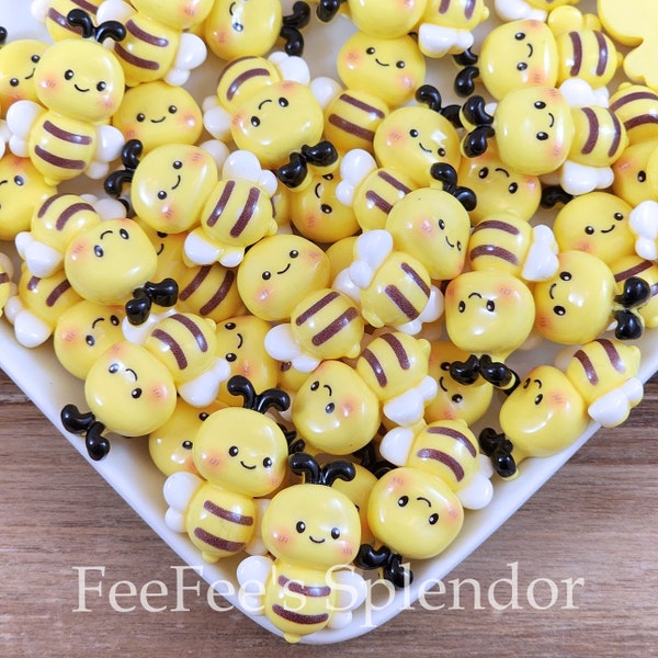 10 pcs Sweet Bumble Bee Flatbacks . Resin Cabochon . Flat back . Charm . Bow Center . Honey Bee