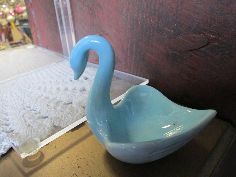 Vintage 1950s Swan Salt Dish MidCentury Cottage Chic Dining table dinner condiment Retro Kitchen Serving Food Seasoning Salt Dish Swan Birds