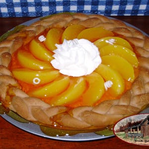 10&quot; Peach Braided Crust Pie Candle