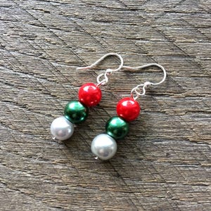 Christmas Jewelry Set, Silver Red Green Pearl Necklace Set, Christmas Jewelry, Xmas set, Xmas Jewelry on Silver Chain image 5