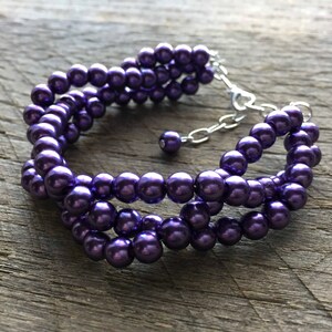 Plum Bridal Pearl Bracelet, Bridesmaid Bracelet, Wedding Jewelry, Mother of the Bride Groom Gift For Her on Silver or Gold Chain