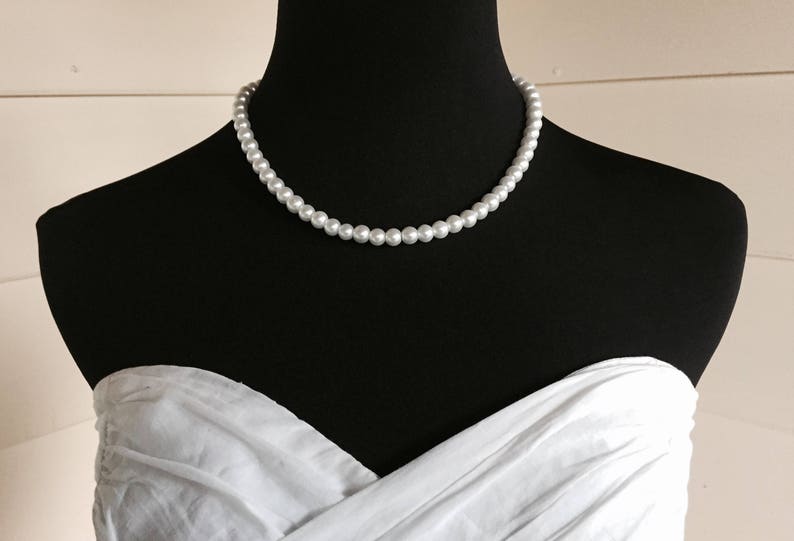 Green Pearl Necklace Mint Bridal Necklace One Single Strand Simple Pearl Necklace on Silver or Gold Chain image 3