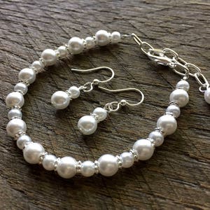 Flower Girl Set, Pearl Child Set, Flower Girl Jewelry, Flower Girl Gift, Flower Girl Bracelet, Flower Girl Earrings on Silver or Gold Chain