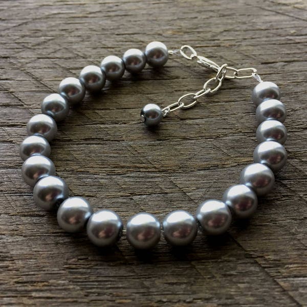 Pewter Grey Pearl Bracelet for Bridal Parties and Weddings, One Strand Simple Pearl Bracelet Gift for Her on Silver or Gold Chain