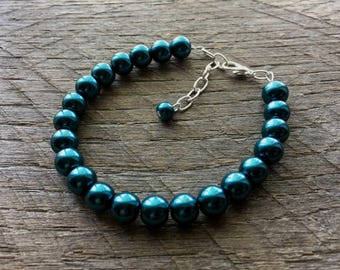 Teal Pearl Bracelet for Bridal Parties and Weddings, One Strand Simple Pearl Bracelet Gift for Her on Silver or Gold Chain