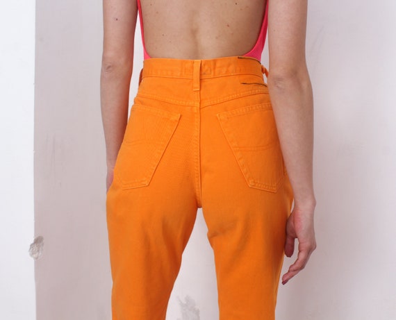 90s neon orange high waist jeans - image 8