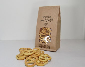 diy Wedding & Engagement Party Pretzel Favors, Personalized Favor Bags, We Tied the Knot, with Your Names and Date