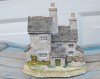 1990 David Winter, Stonecutter&#39;s Cottage, retired miniature cottage