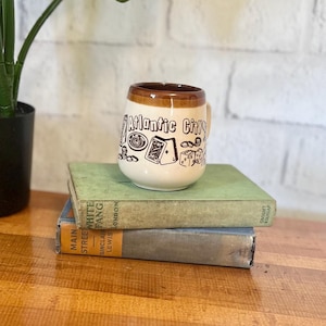Vintage 1970s Atlantic City stoneware mug
