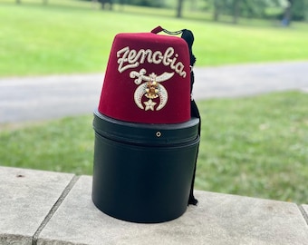Vintage Shriner's Masonic Fez Zenobia hat with case