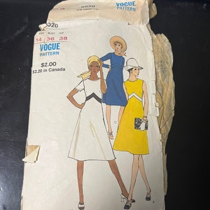 Vintage Vogue pattern, vogue 8020, size 14, bust 36