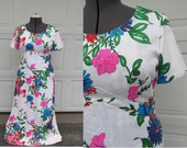 1970s white maxi dress with floral print, large