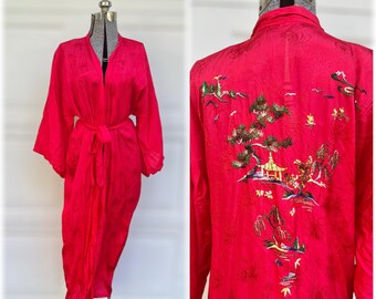 Vintage embroidered red Chinese robe